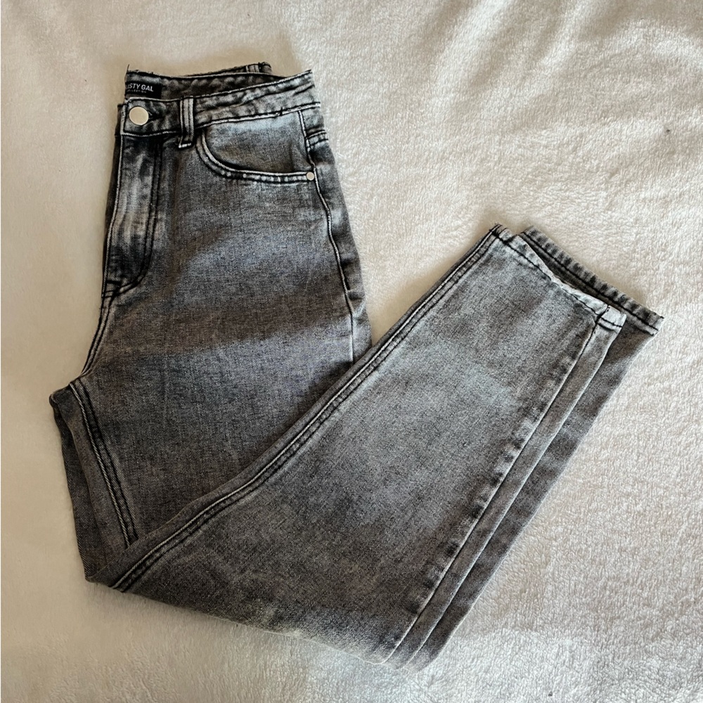MOM JEANS
